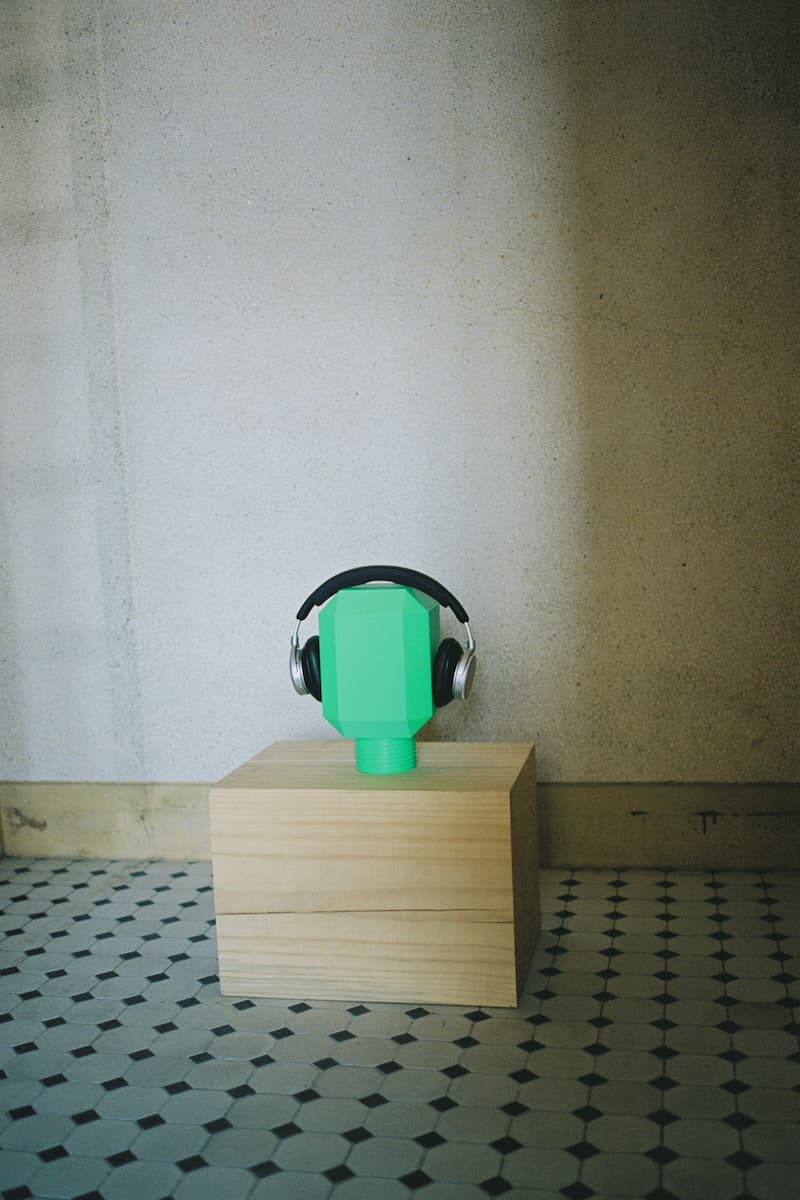Shuta Hasunuma "unpeople + 14 people"
