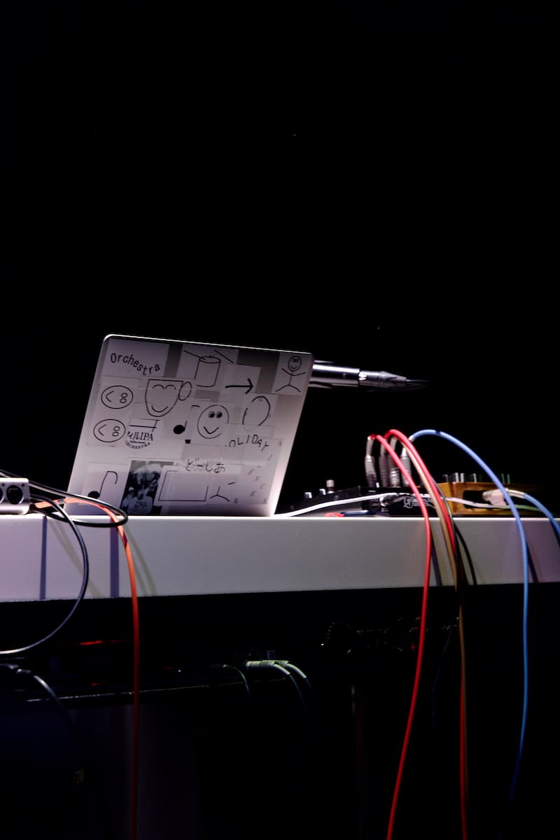 Shuta Hasunuma "unpeople + 1 people #08" listen “unpeople 360°