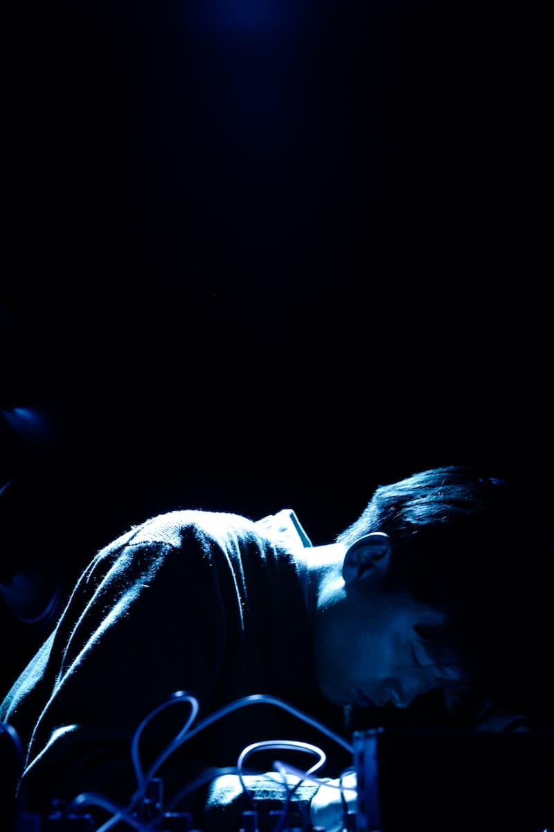 Shuta Hasunuma "unpeople + 1 people #08" listen “unpeople 360°