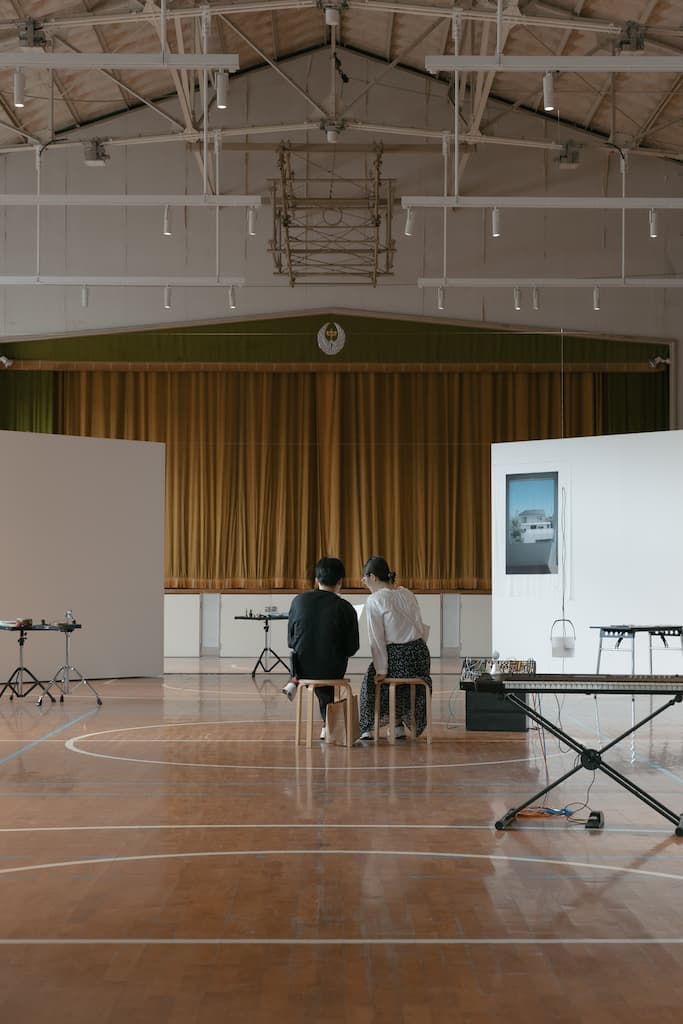 unpoeple 360° installation