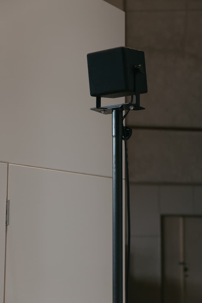 unpoeple 360° installation