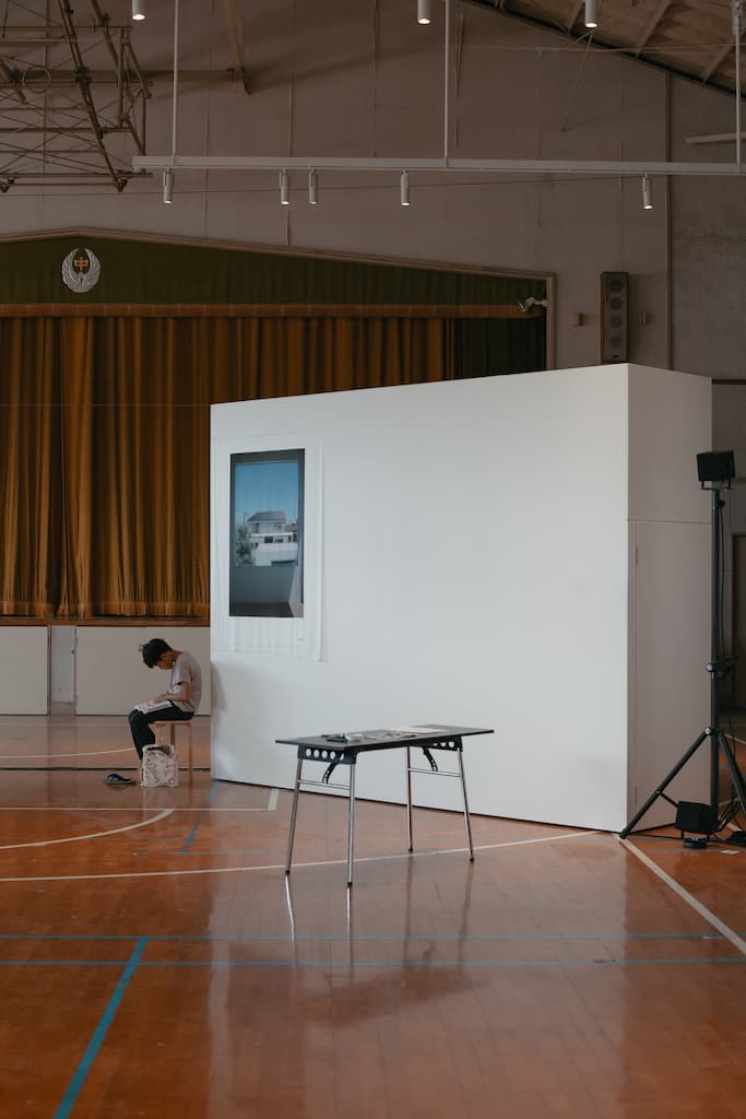 unpoeple 360° installation